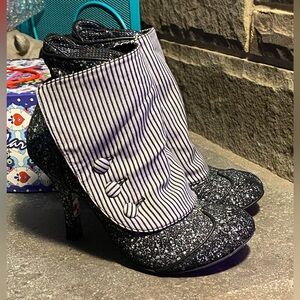 Like new in funky box,Unusual Choice heeled boots,HTF “Spat Attack” UK 38,